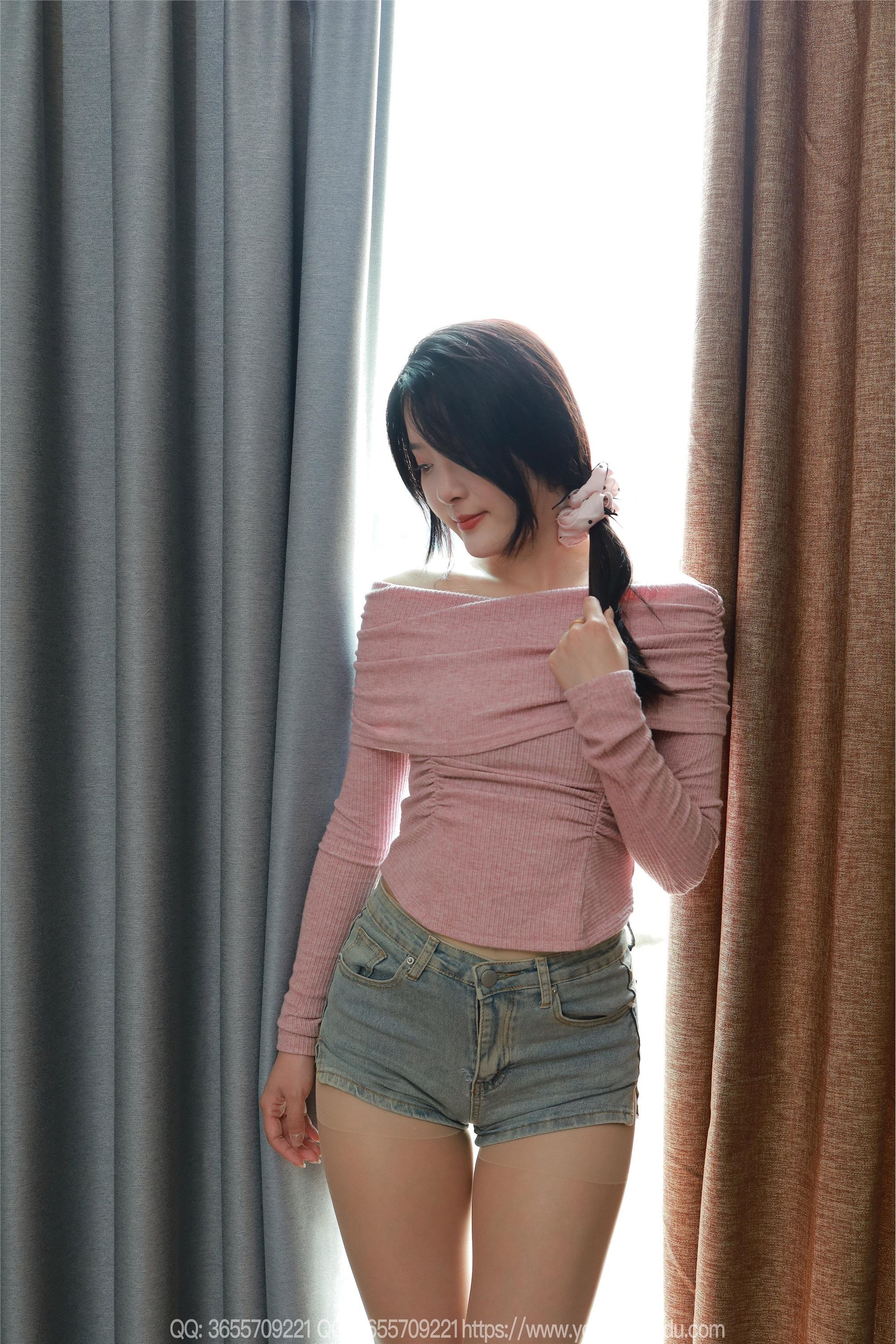 IESS异思趣向  2025.04.16 丝享家 .2029 婉萍《短裤肉丝》